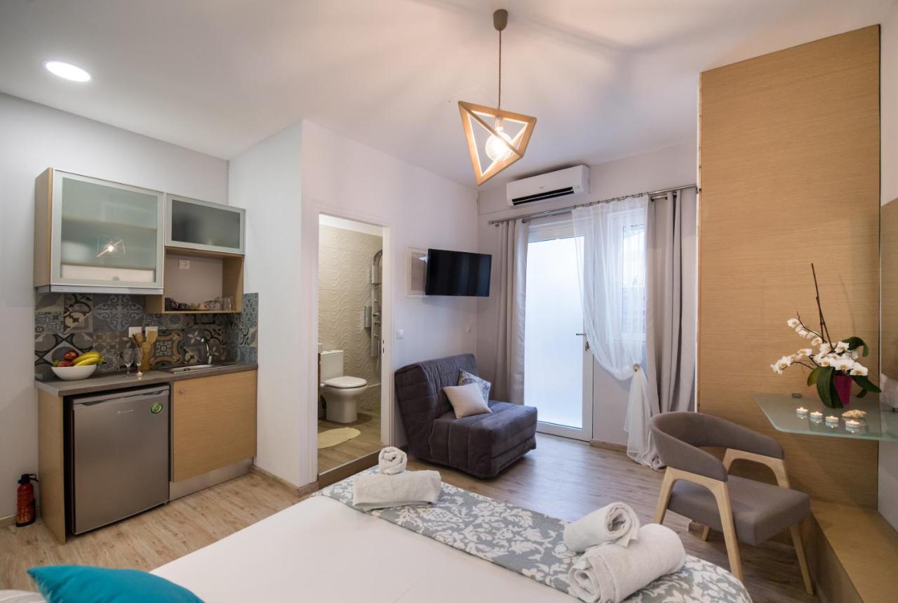 Lefkas City Apartments & Suites Lefkáda エクステリア 写真