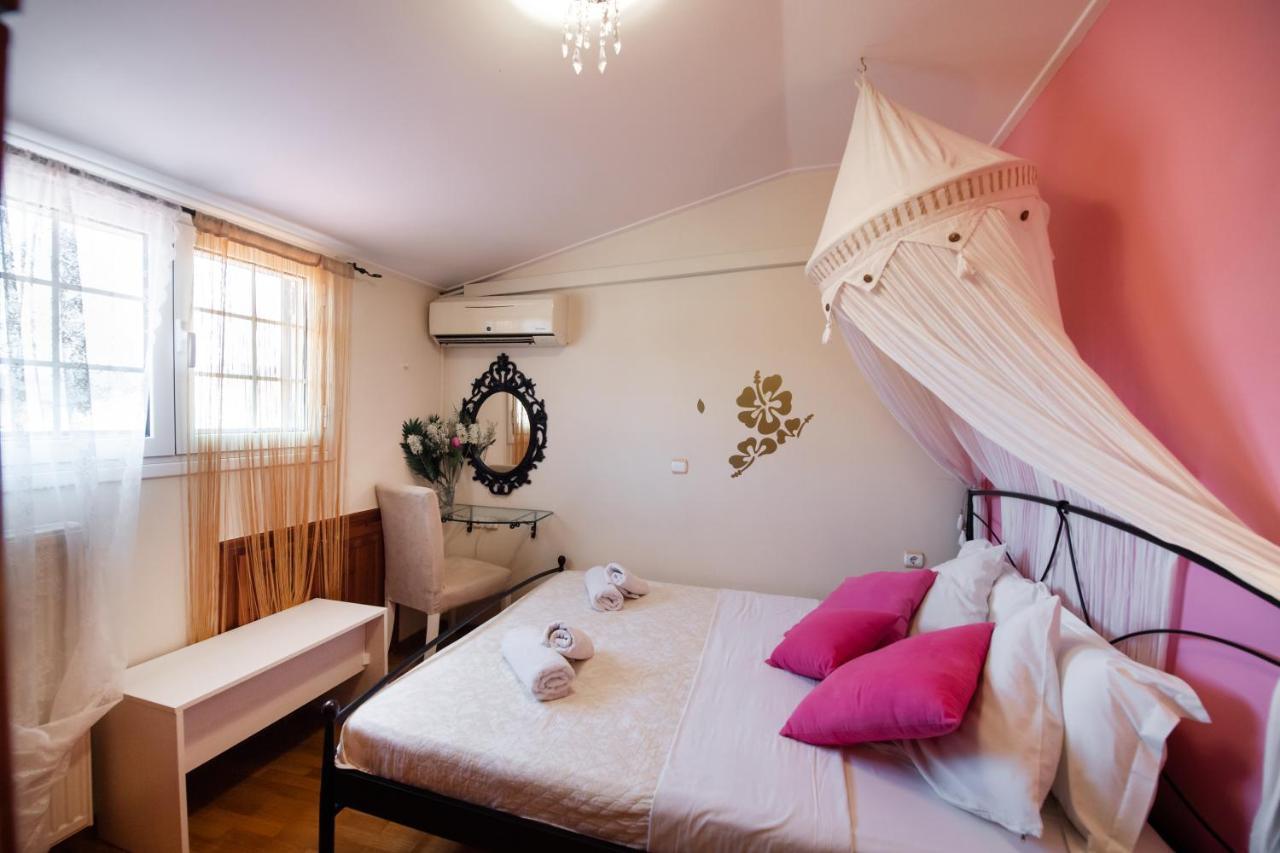 Lefkas City Apartments & Suites Lefkáda エクステリア 写真